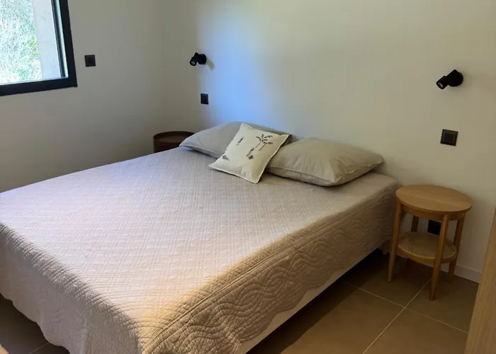 Porto-vecchio, Luxueuse 8 Pers, 4 Chambres, Piscine Privée *
