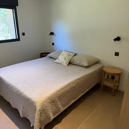 Porto-vecchio, Luxueuse 8 Pers, 4 Chambres, Piscine Privee *