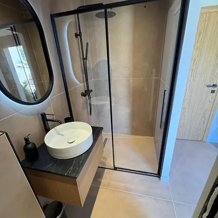 Porto-vecchio, Luxueuse 8 Pers, 4 Chambres, Piscine Privee Villa *