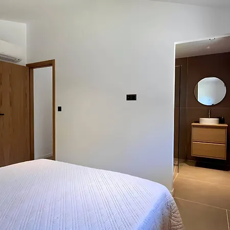 Villa Porto-vecchio, Luxueuse 8 Pers, 4 Chambres, Piscine Privée *