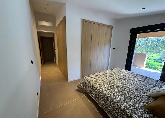 Porto-vecchio, Luxueuse 8 Pers, 4 Chambres, Piscine Privee *